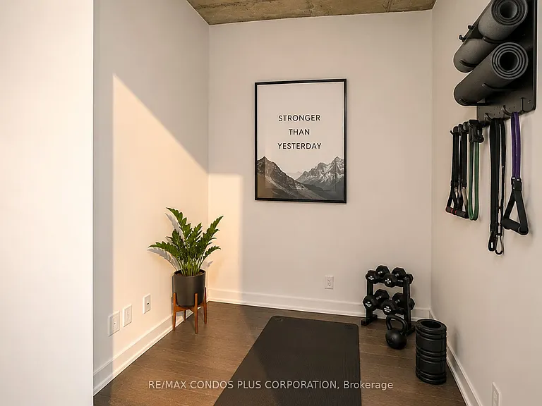 1030 King St W #1205 — Photo 13