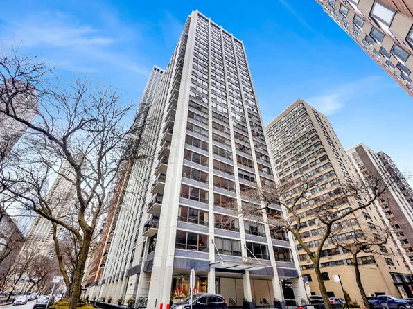 222 E Pearson St APT 1904, Chicago, IL 60611