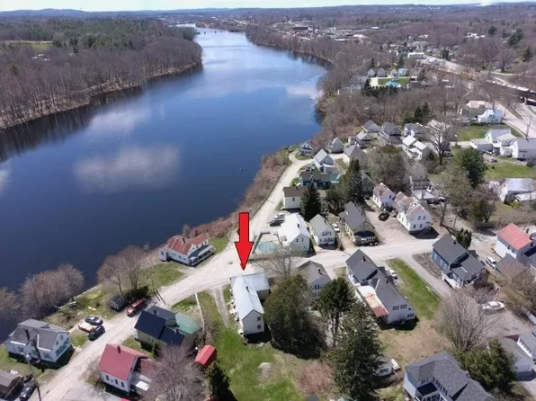 2 Burrill Street, Fairfield, ME 04937