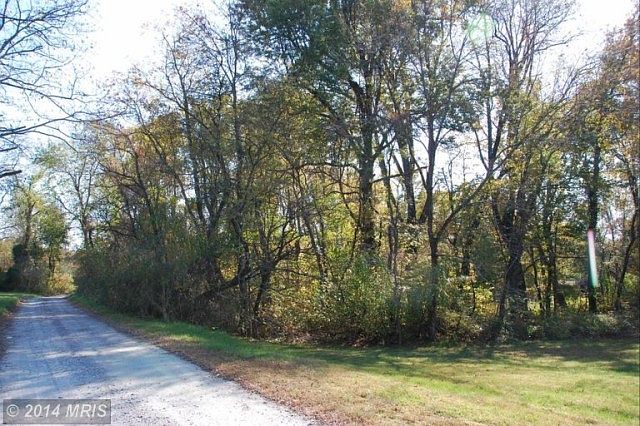 2nd image of 21 Tracys Ln