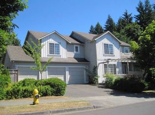 10002 126th Ave NE, Kirkland, WA 98033
