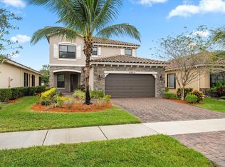 8903 Sea Chase Dr, Lake Worth, FL 33467