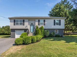 408 Hunterdon St, Alpha, NJ 08865