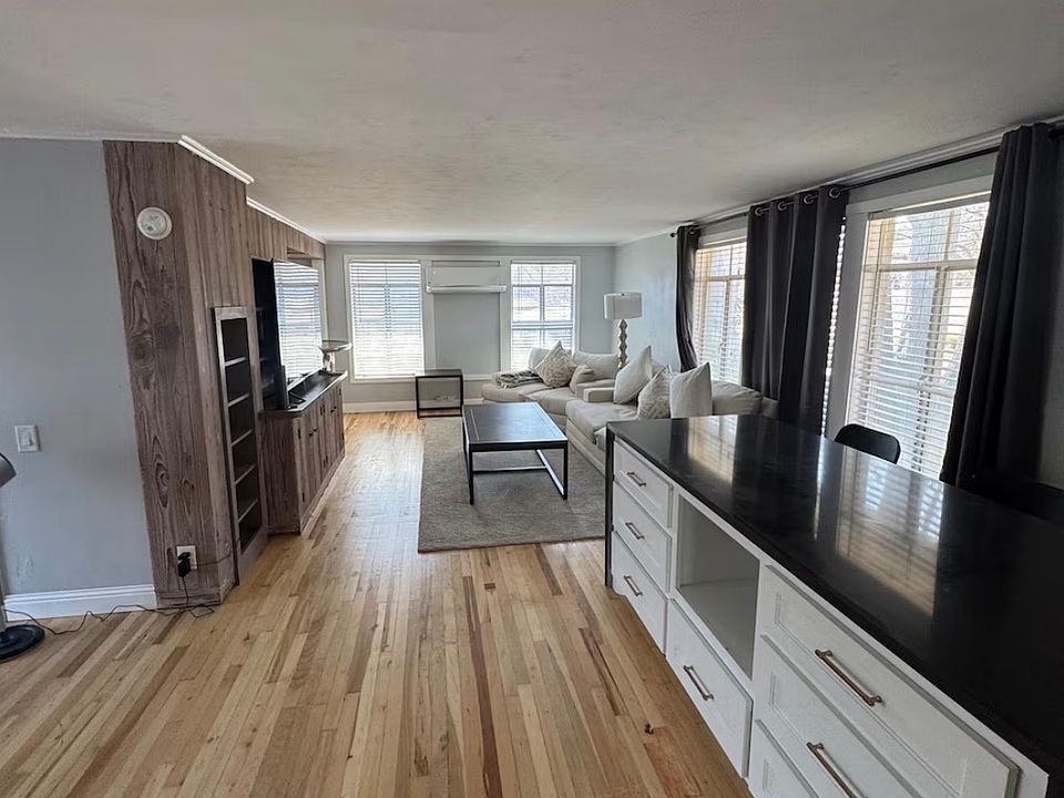 1st image of 701 Monticello Dr #205