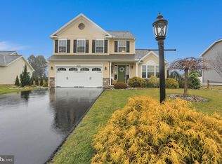 6083 Jennifer Ln, Spring Grove, PA 17362