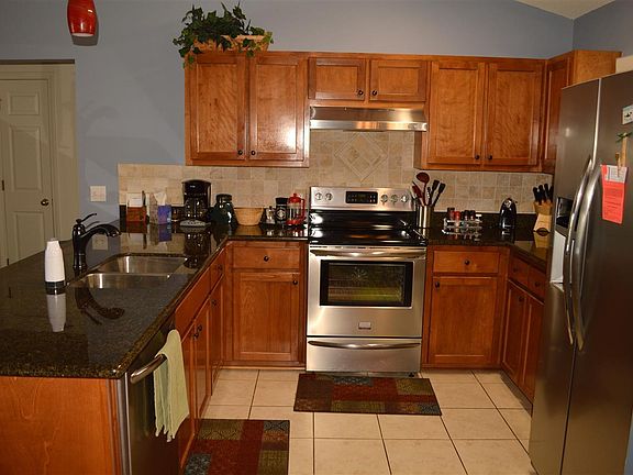 3rd image of 7386 Chimney Pines Dr