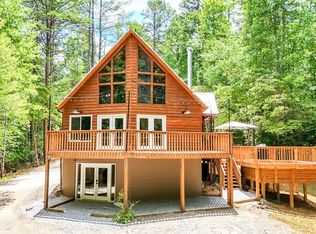 2 Watson Gap Rd, Mineral Bluff, GA 30559