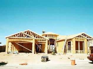 2580 E Hazeltine Way, Chandler, AZ --