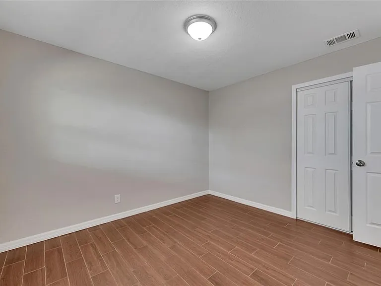 412 Flamingo Dr — Photo 24