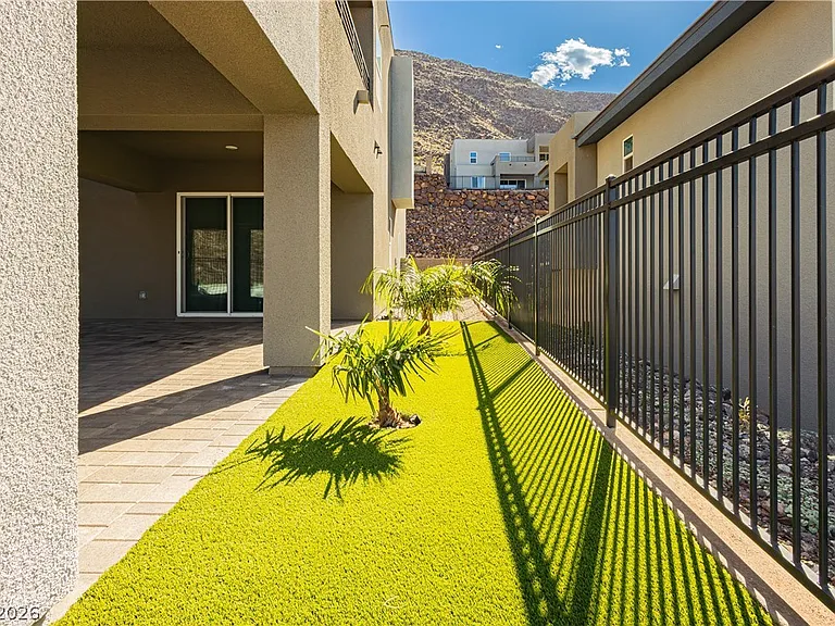 322 Natoire Ct — Photo 42