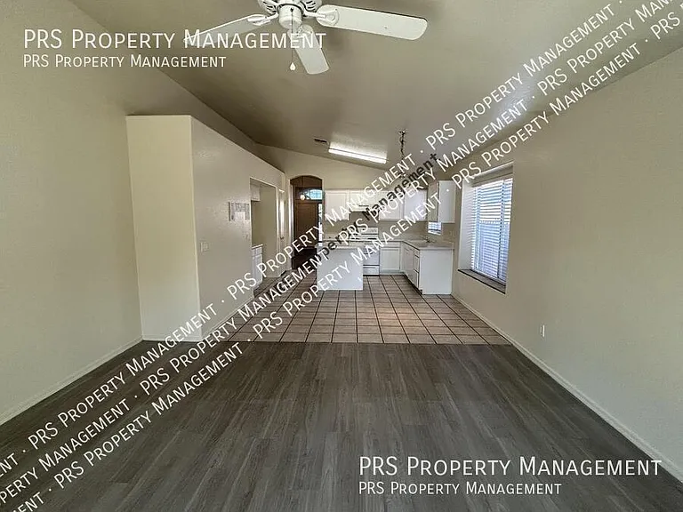 51 N Del Pueblo Pl — Photo 17