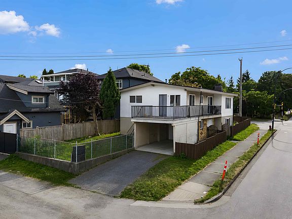 5th image of 1020 King Edward Ave E
