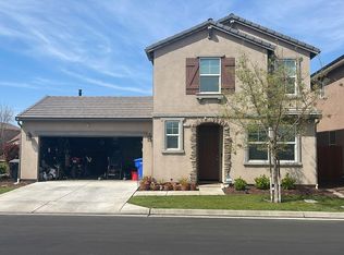 1792 W Castoro Way, Hanford, CA 93230