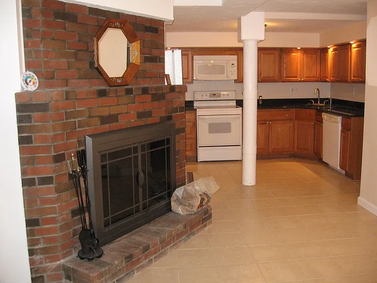 126 Burlington St #1 — Photo 6