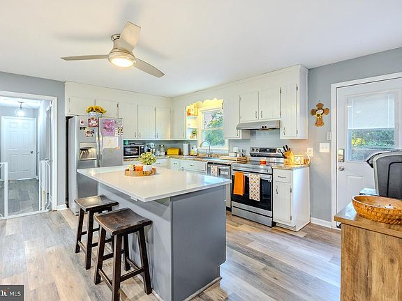 4th image of 2137 Aquia Dr