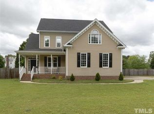 3501 Wakeford Dr, Fuquay Varina, NC 27526