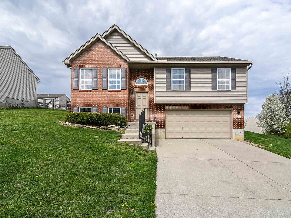 1st image of 2817 Lauren Meadows Dr