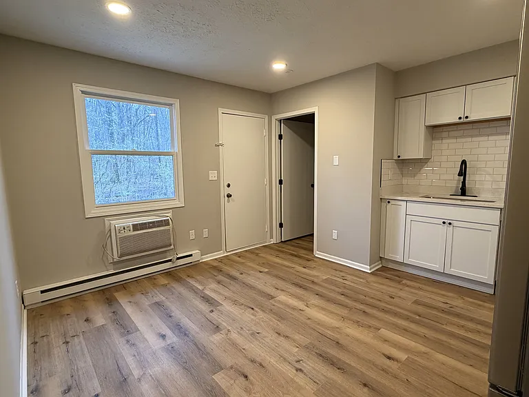 647 Pebble Place Dr #6 — Photo 6