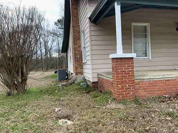 5th image of 1072 School House Rd