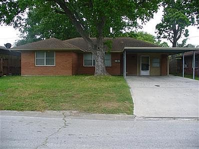1st image of 2108 Dewberry Ln