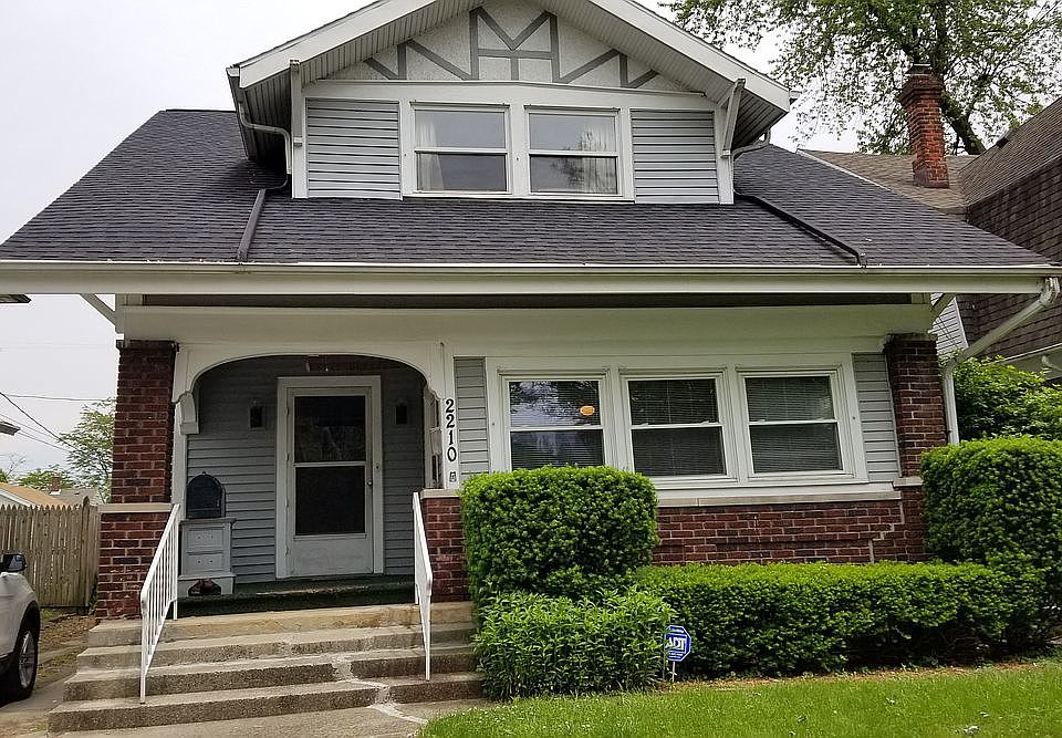 1st image of 2210 Crescent Ave