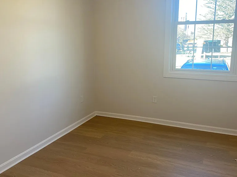 81 Diamond St #2 — Photo 10