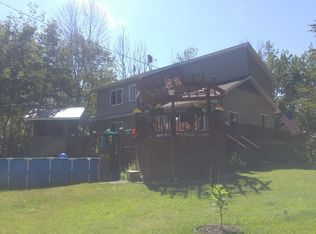 5735 Lakeside Dr, Gladwin, MI 48624