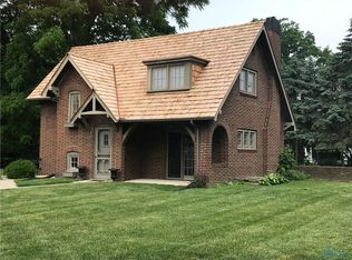 29803 Sussex Rd, Perrysburg, OH 43551