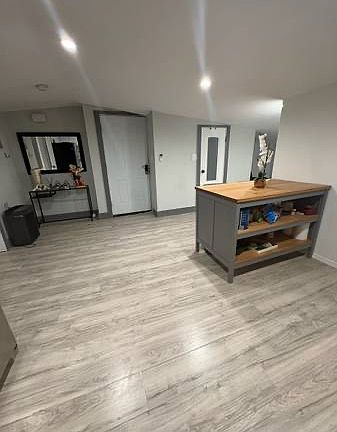 3rd image of 4010 Pratt Ave #3