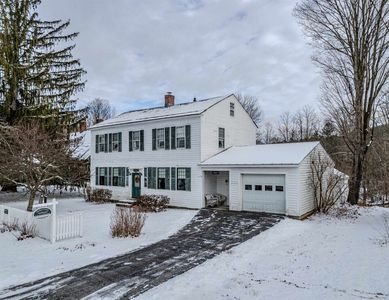 95 On The Green, Poultney, VT, 05764