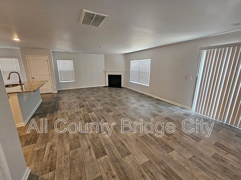 1016 Summerlin Trl — Photo 4