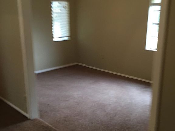 2nd image of 1872 Pasadena Dr