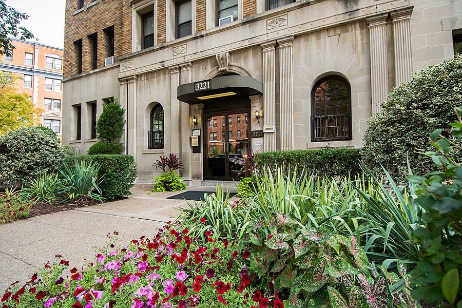 Entrance Right
