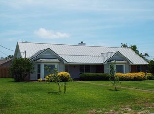 2824 Longleaf Rd, Panama City, FL 32405