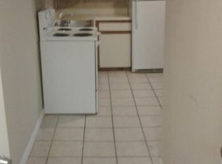 3 Butler St APT 1A, Pittston, PA 18640