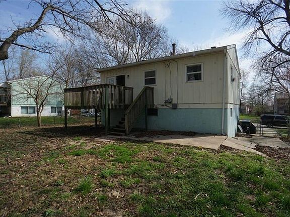 3rd image of 1500 Osage Trl