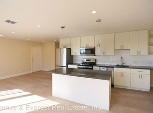365 Warwick Ave APT 302, Oakland, CA 94610