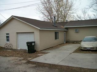 25583 Ridge Rd, Colona, IL 61241