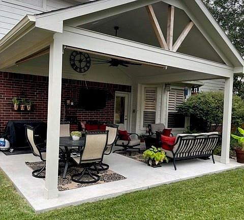 2nd image of 15614 Garden Bend Cir
