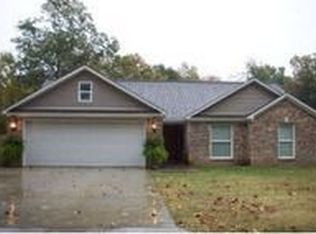 1307 S Porter St, Stuttgart, AR 72160