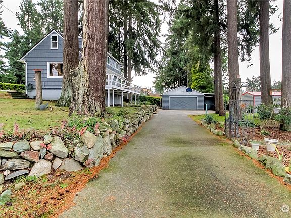 4th image of 9206 Tacoma Avenue S