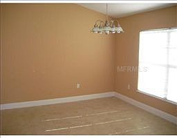 3rd image of 728 Toulon Dr