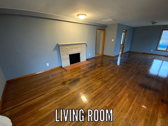 2nd image of 4 E Raymond Ave