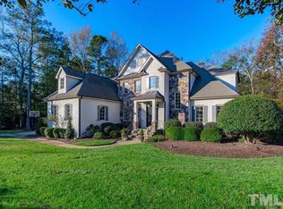5224 Newstead Manor Ln, Raleigh, NC 27606