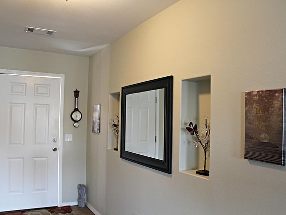 3rd image of 109 Spring Creek Dr