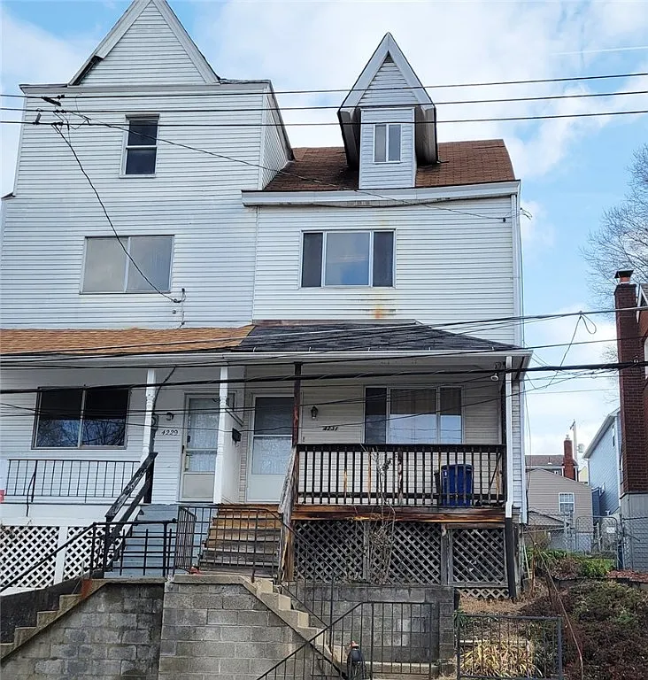 4231 Haldane St photo 1