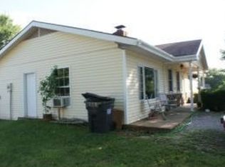 6 Summit Dr, Kimberling City, MO 65686