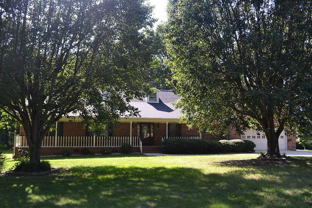175 Briarfield Dr - Property Image