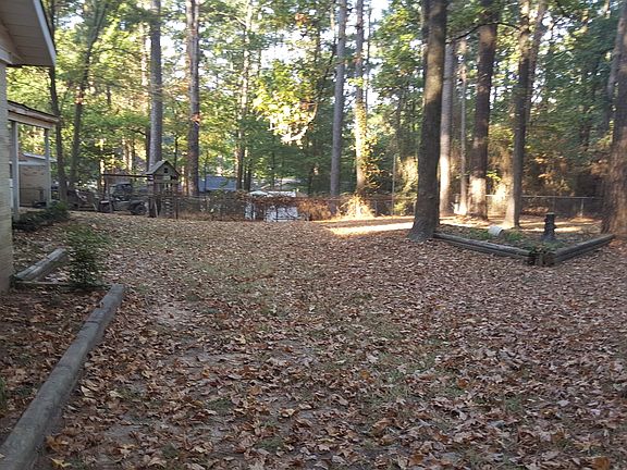 5th image of 504 Whispering Pine Cir
