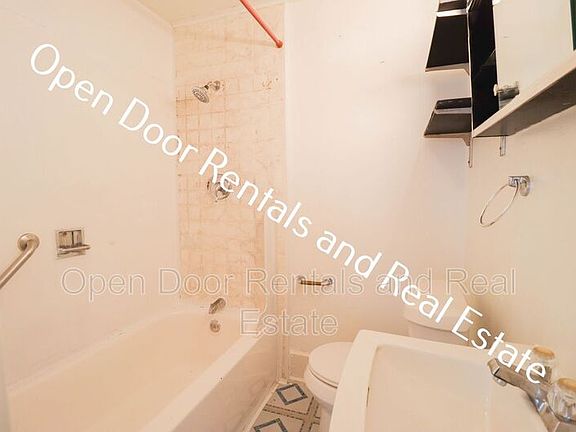 5th image of 109 S State St Unit 1